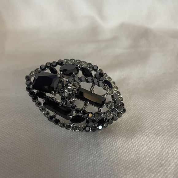 Jewelry - Ladies Classic Vintage Oval Black Onyx Stone Open Adjustable Ring Band Jewelry